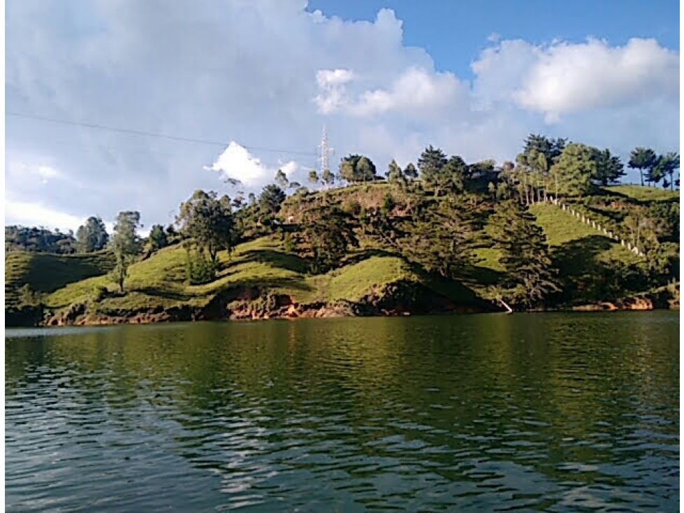 Lote En Venta En Guatape Antioquia; para Proyecto Turistico o Vivienda