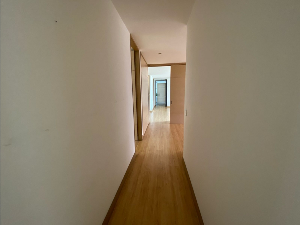 Apartamento en venta en Poblado Milla de Oro Medellin — foto 5