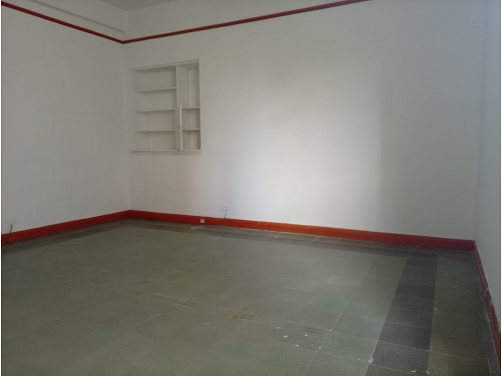 Oficina para venta en La Candelaria en todo el corazón de Medellín — foto 5
