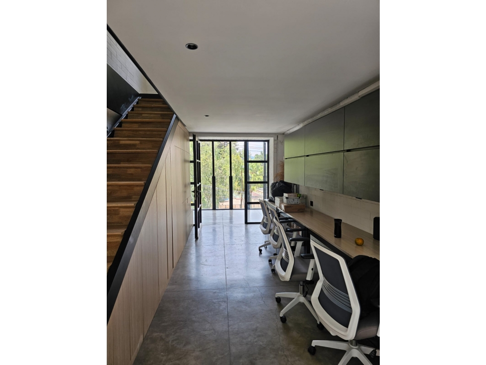 Oficina para arriendo en el Poblado El tesoro