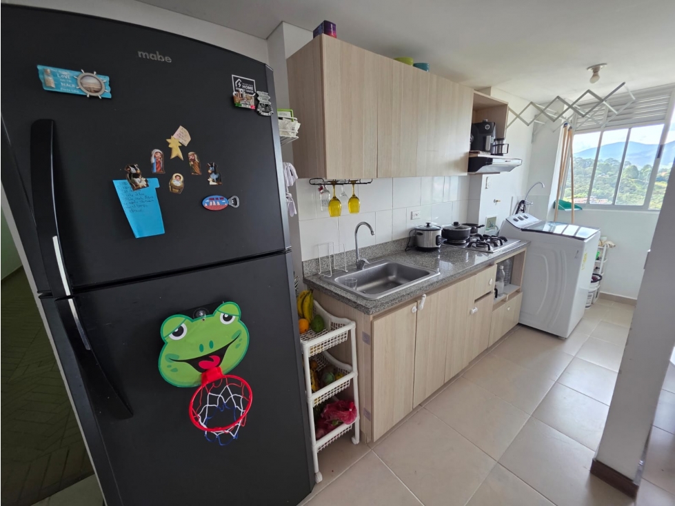 Apartamento en venta La Estrella 3 habitaciones mas parqueadero — foto 2