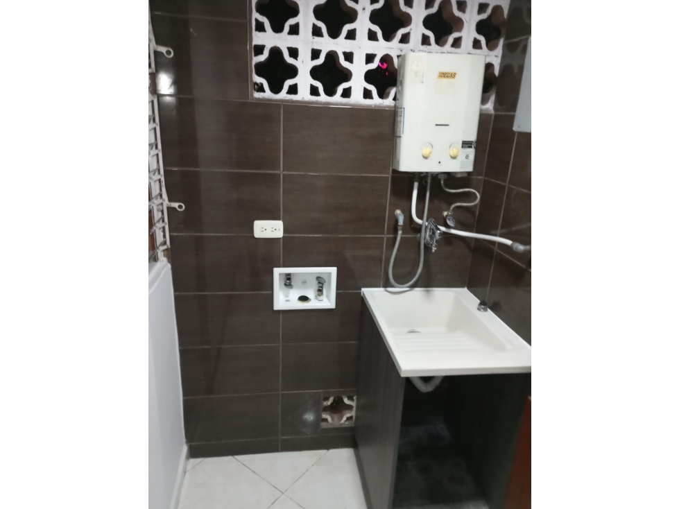 Apartamento para la venta en Envigado sector Uribe Angel — foto 5