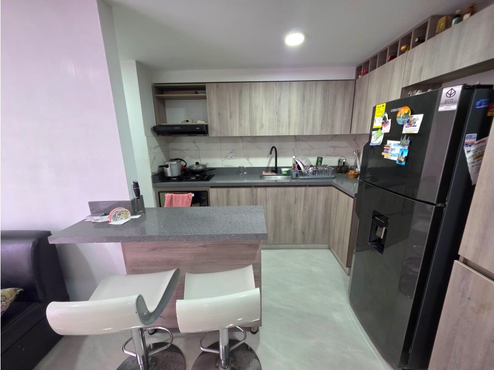 Apartamento en venta El Salado Envigado 56 m² + 3 habitaciones — foto 2