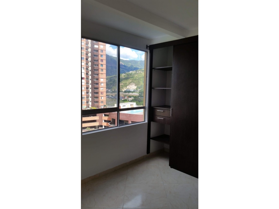 Apartamento para la venta sector Navarra Niquia — foto 3
