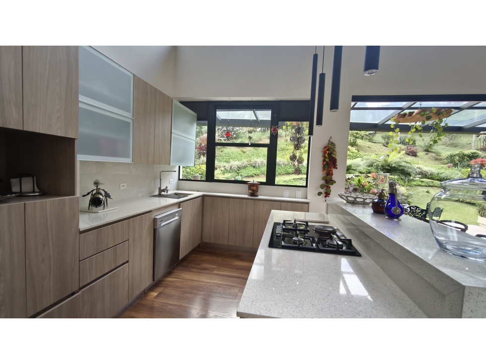 Venta de casa en Envigado Loma del Escobero — foto 6