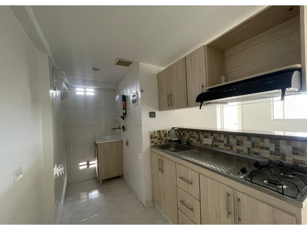 Arriendo apartaestudio en Prado Centro — foto 3