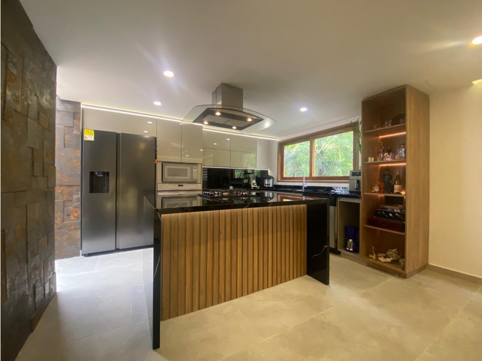 Casa para venta en loma del Escobero parte baja Envigado — foto 3