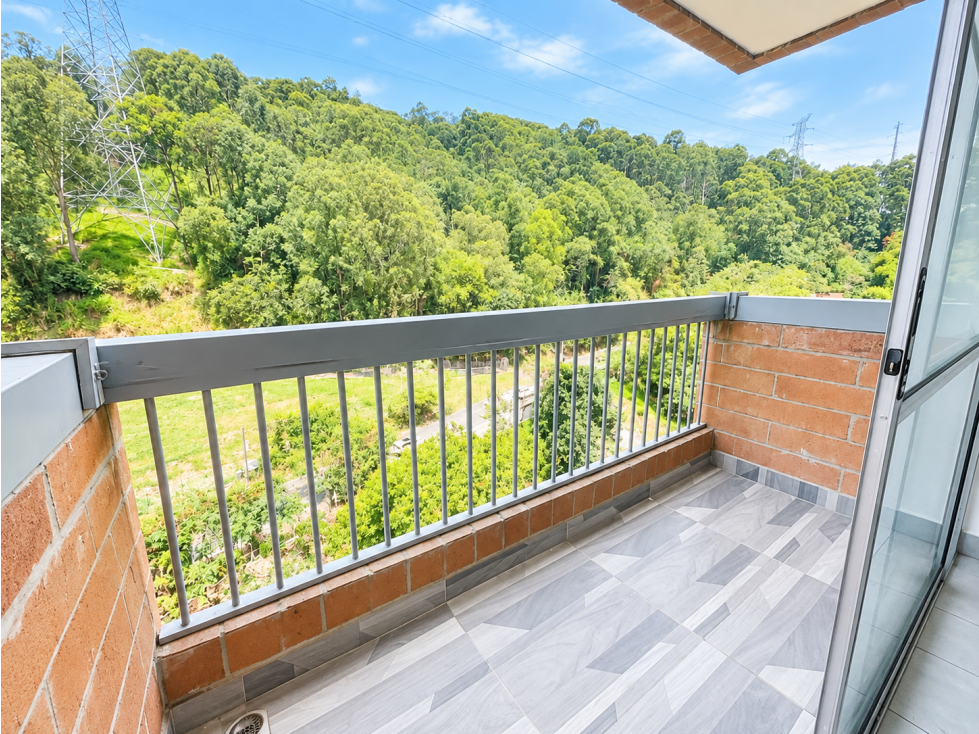 Apartamento para venta en Loma del Indio Medellín