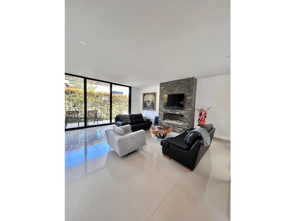 Casa en venta en Loma del Escobero — foto 2