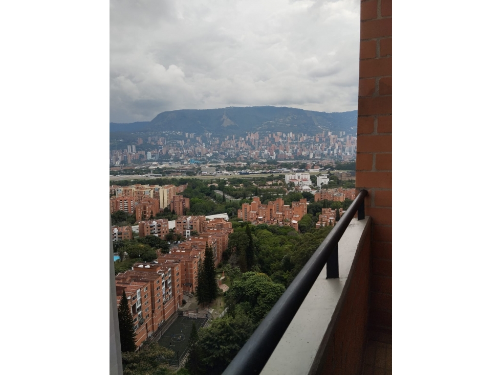 Apartamento para venta en loma los Bernal, Medellín — foto 2