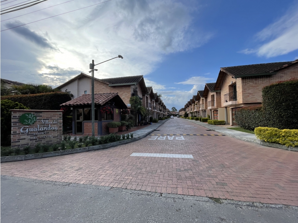 Casa para la venta en rionegro sector Gualanday