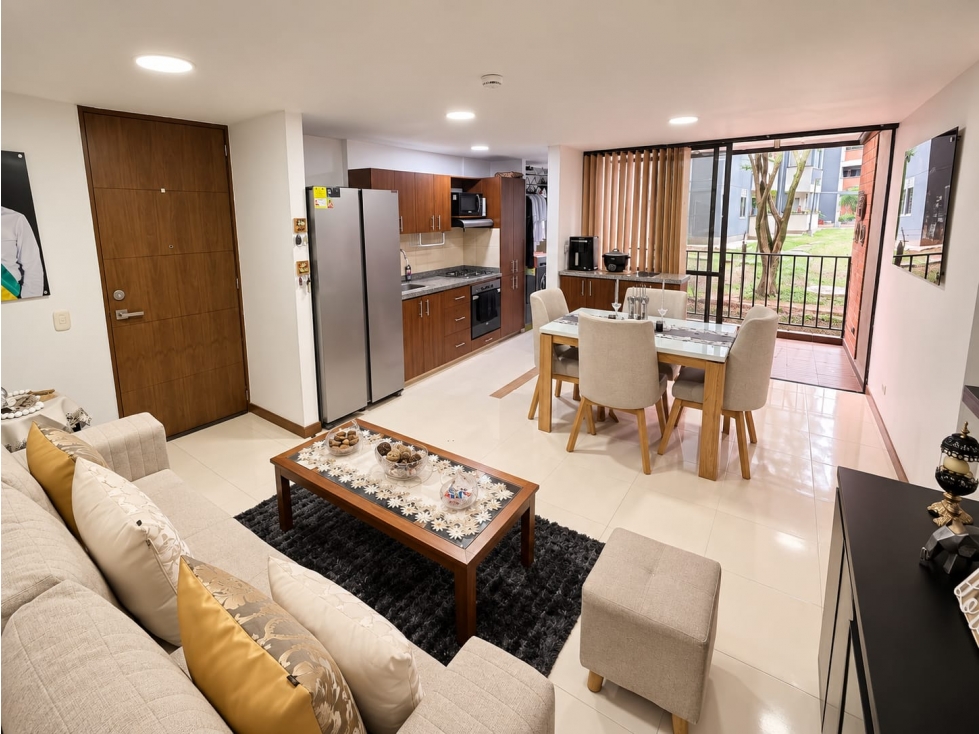 Apartamento en venta Suramérica Itagüí Balcón tipo terraza — foto 2