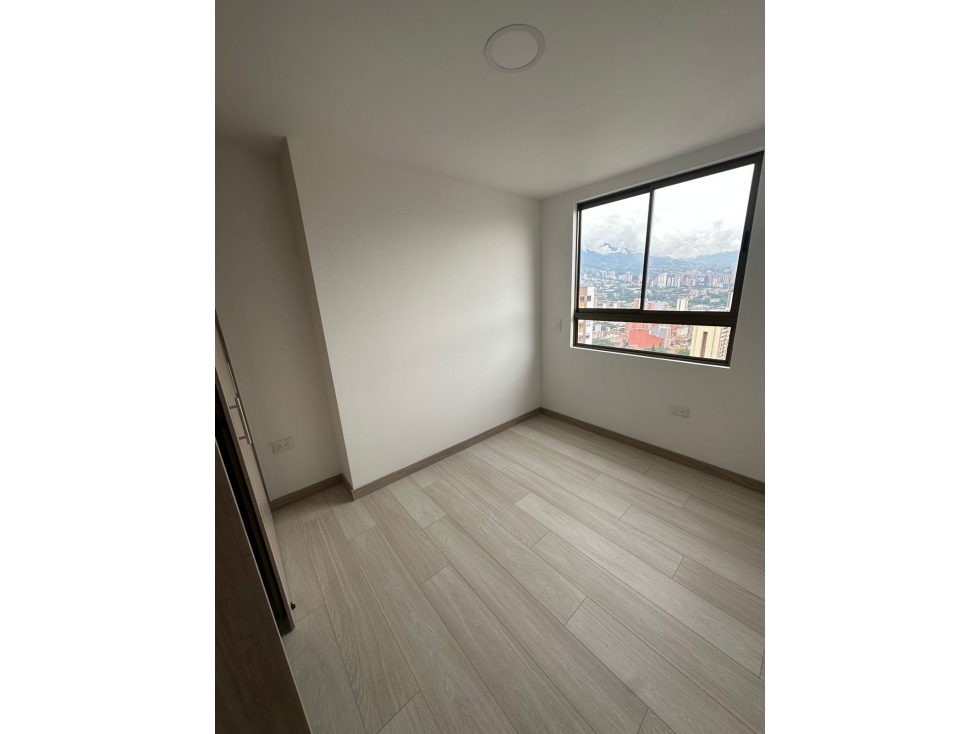 Apartamento para arriendo en las Lomitas Sabaneta — foto 5