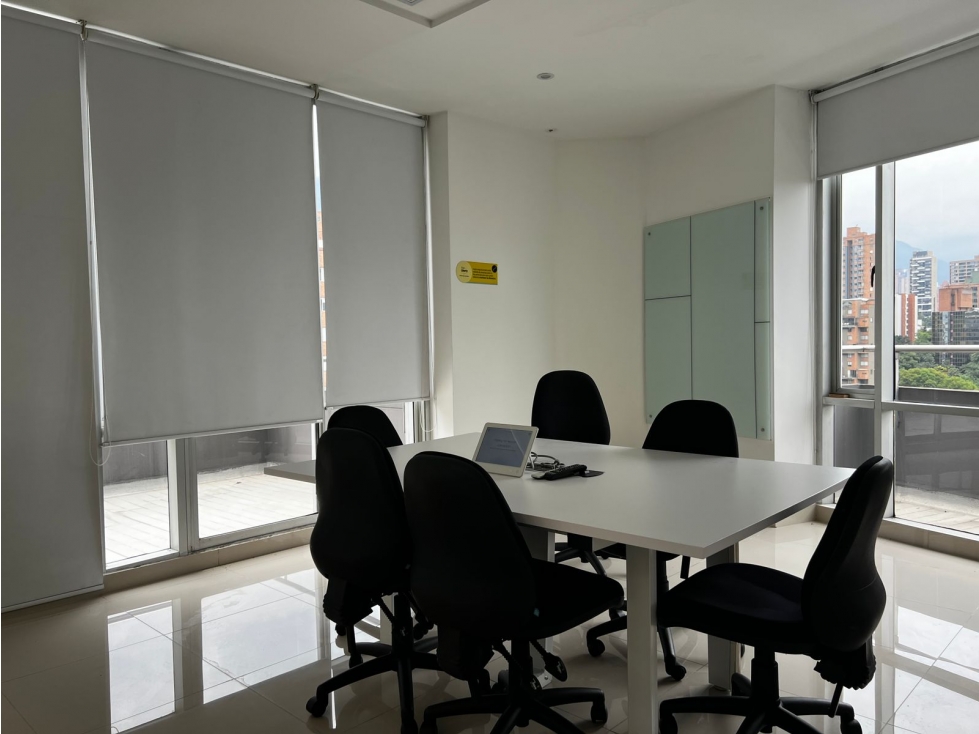 Oficina para venta en el poblado — foto 3