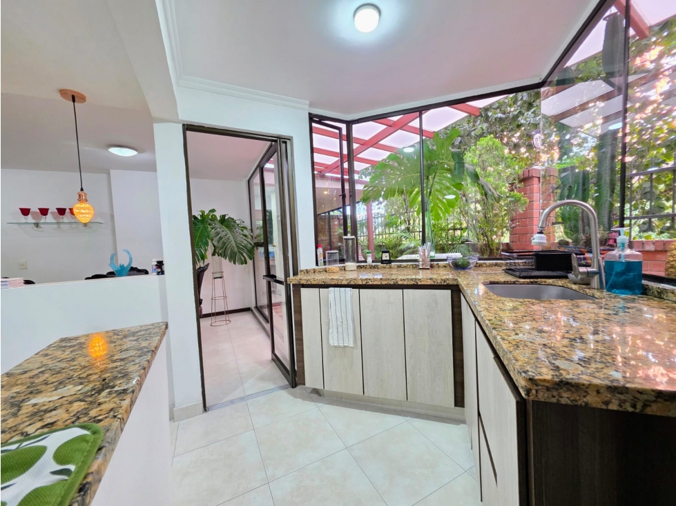 Apartamento para la venta en Oviedo Medellin Poblado — foto 5
