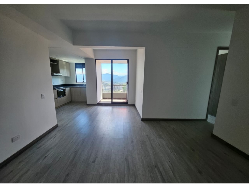 Venta de apartamento en El Poblado Las Palmas para estrenar