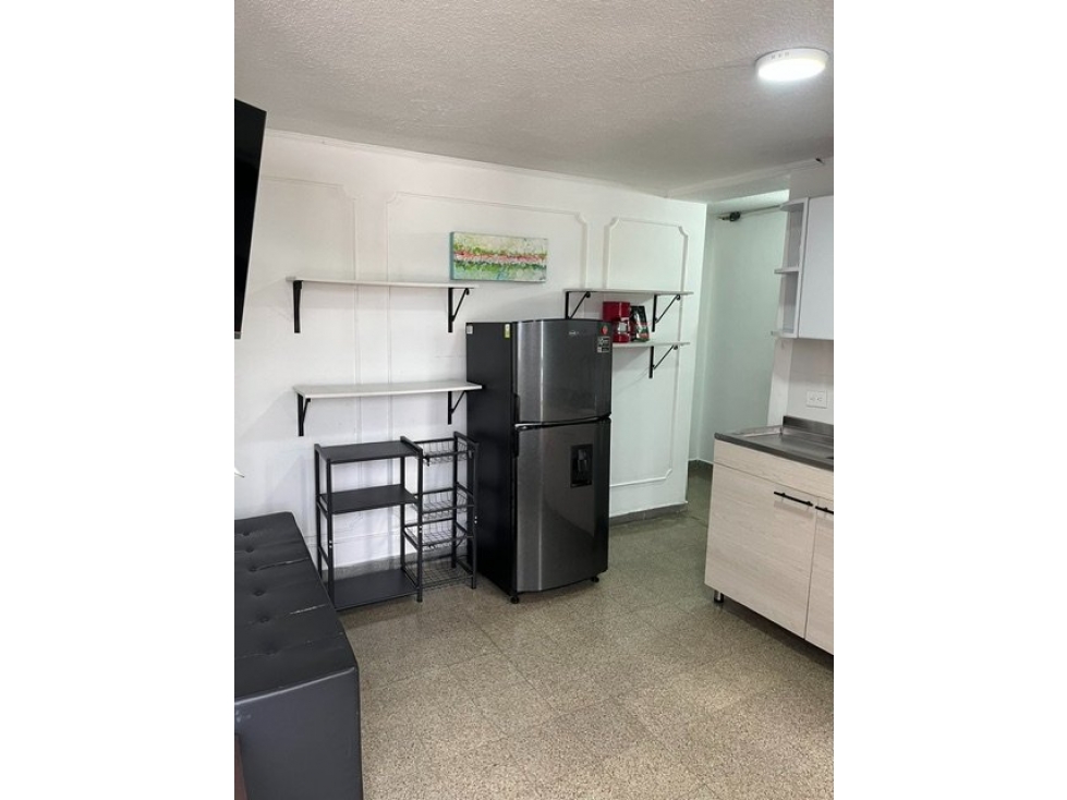 Apartaestudio amoblado para arriendo en El Centro Medellín — foto 4