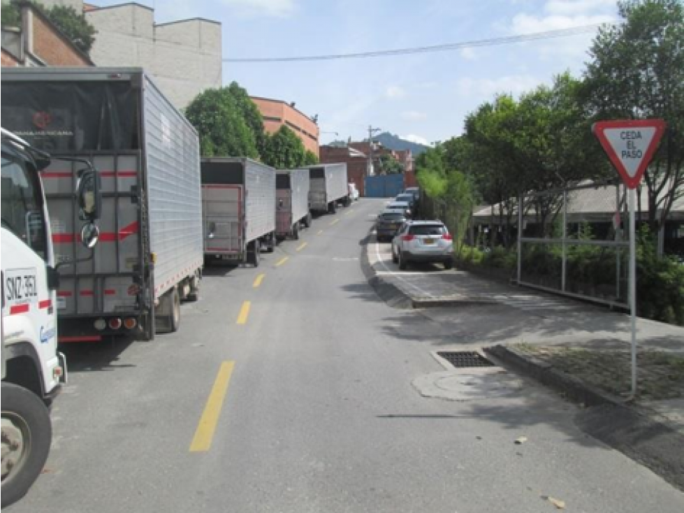 Lote para venta en Itagui cerca de fabricas Unidas - 2