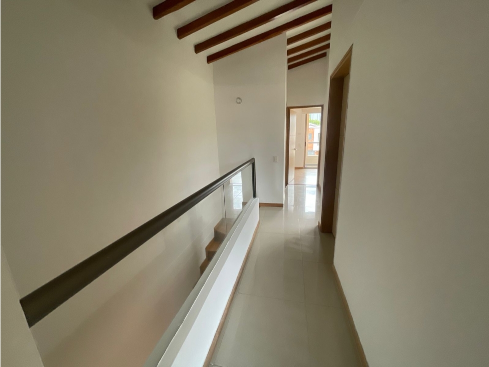 Casa para la venta en La Estrella cerca del Parque Principal — foto 4