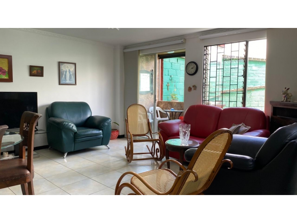 Apartamento para venta en Laureles