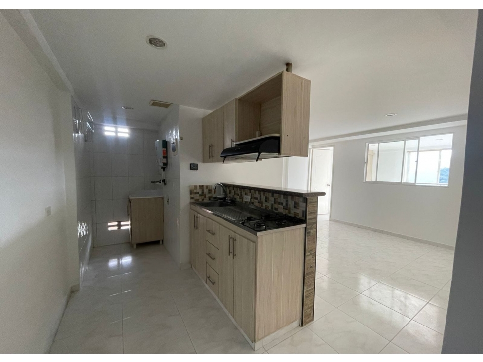 Arriendo apartaestudio en Prado Centro — foto 5