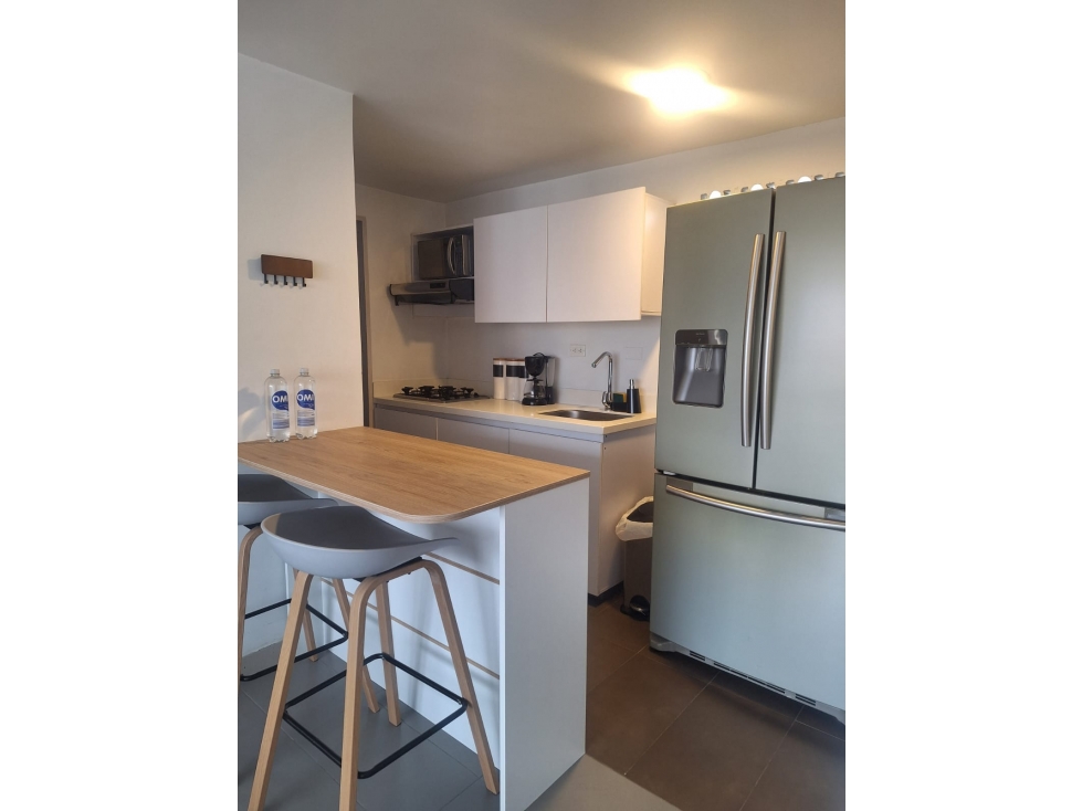 Apartamento en venta en La Floresta - Medellín — foto 3