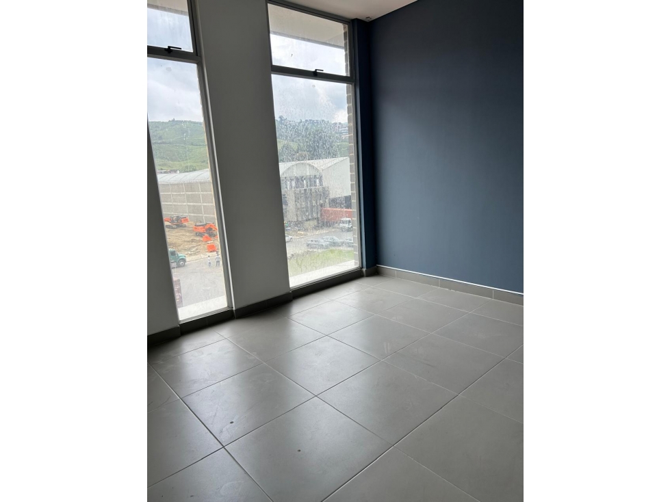 Oficina para venta en zona franca Caldas Antioquia - 4