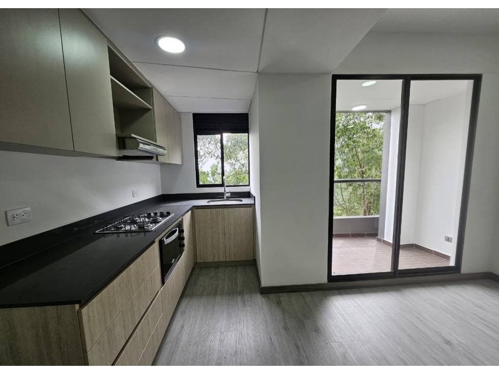 Apartamento para estrenar en arriendo en Las Palmas Medellín
