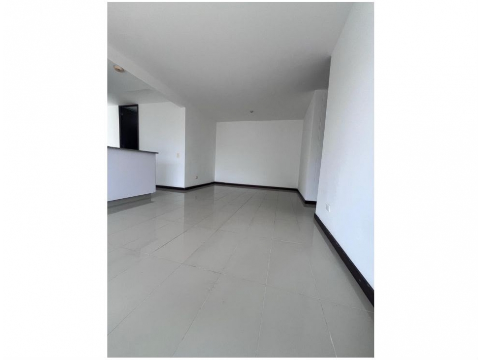 Apartamento para la venta en Envigado Loma del Barro — foto 2