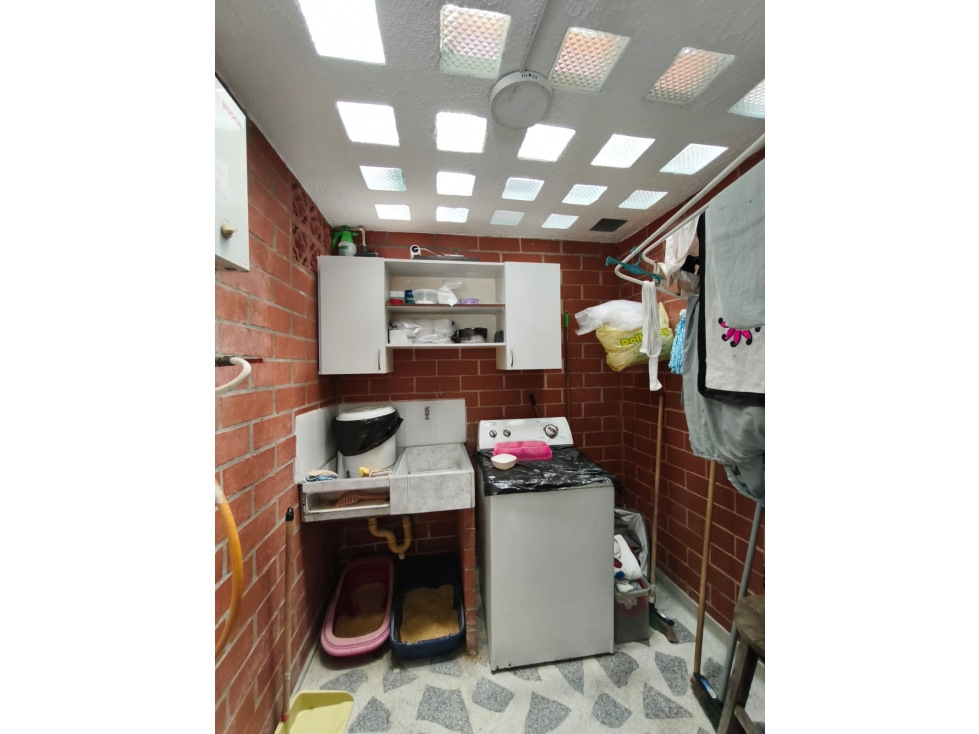 Venta de casa en La Estrella Suramérica Antioquia — foto 2