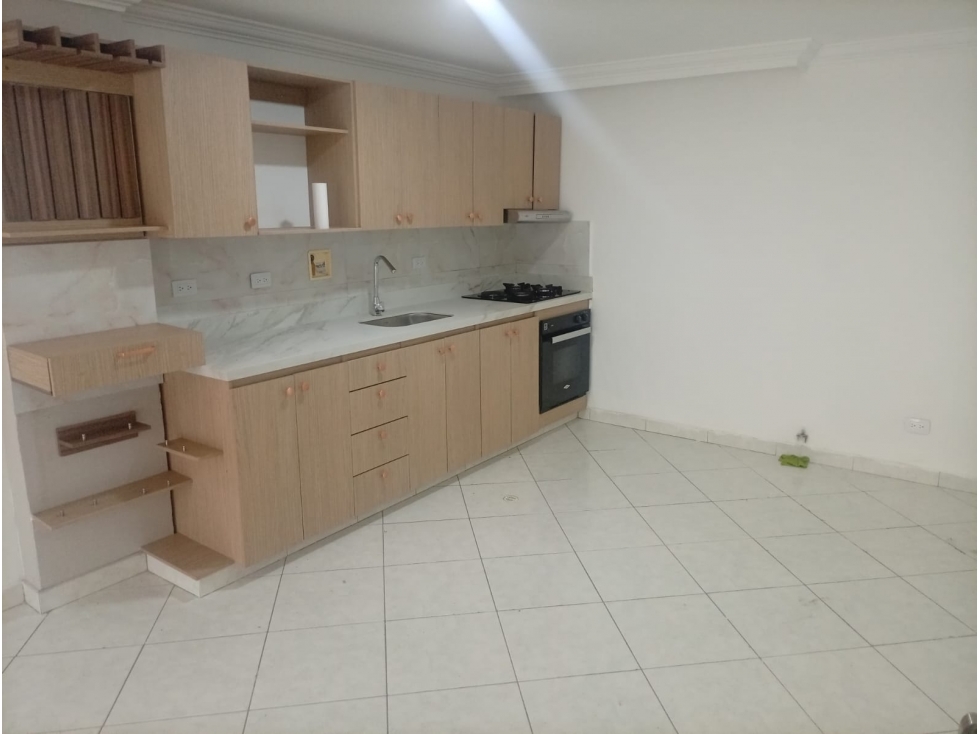 Apartamento para venta en lo colores Medellin — foto 4