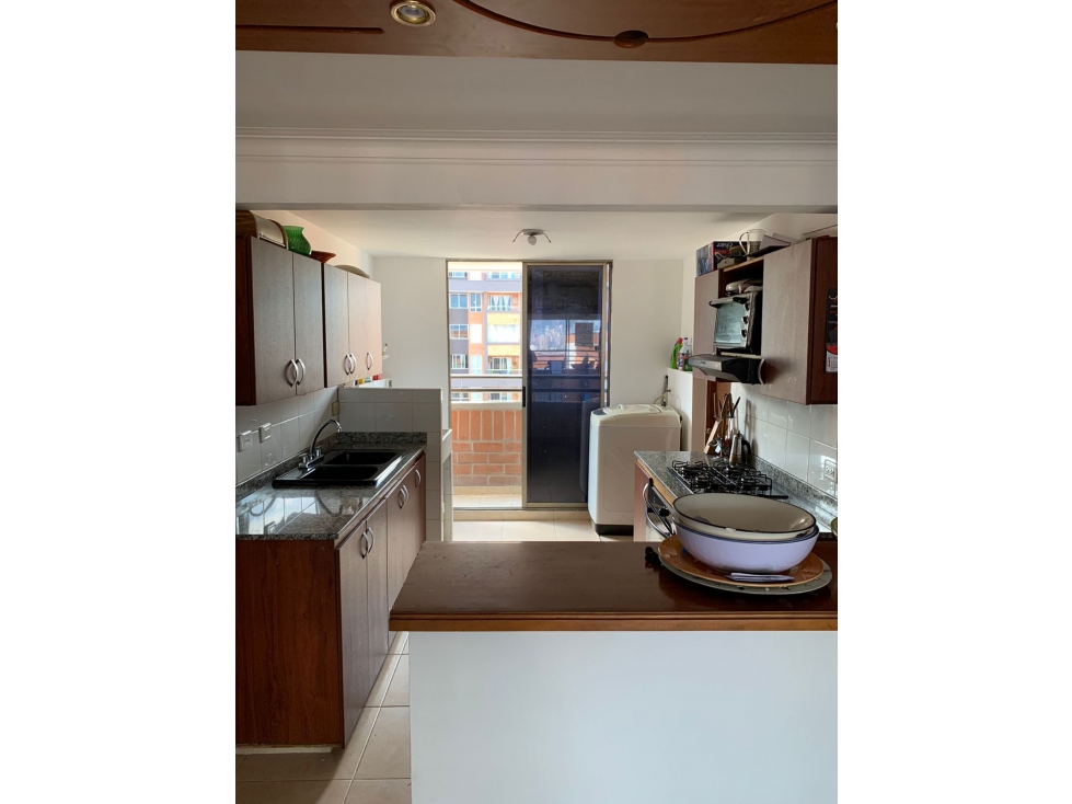 Apartamento en venta Medellin Loma de los Bernal