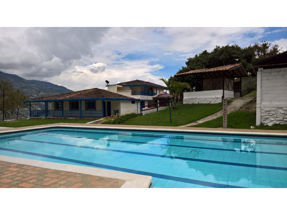 Finca para la venta en Copacabana Antioquia