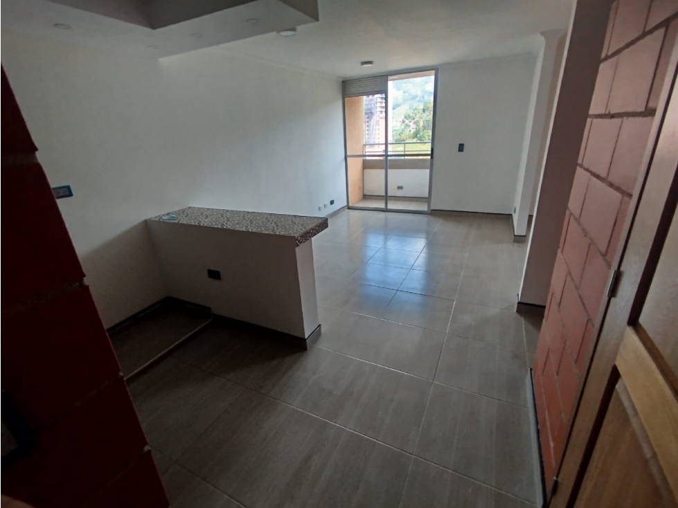 Apartamento en venta en sabaneta cañaveralejo — foto 2