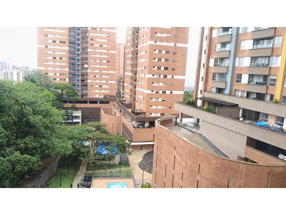 Venta de apartamento en la Estrella Toledo — foto 2