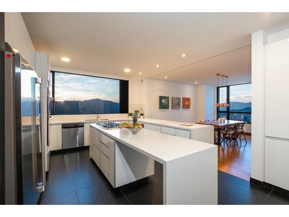 Venta de apartamento en Medellin El Poblado Los Balsos — foto 2