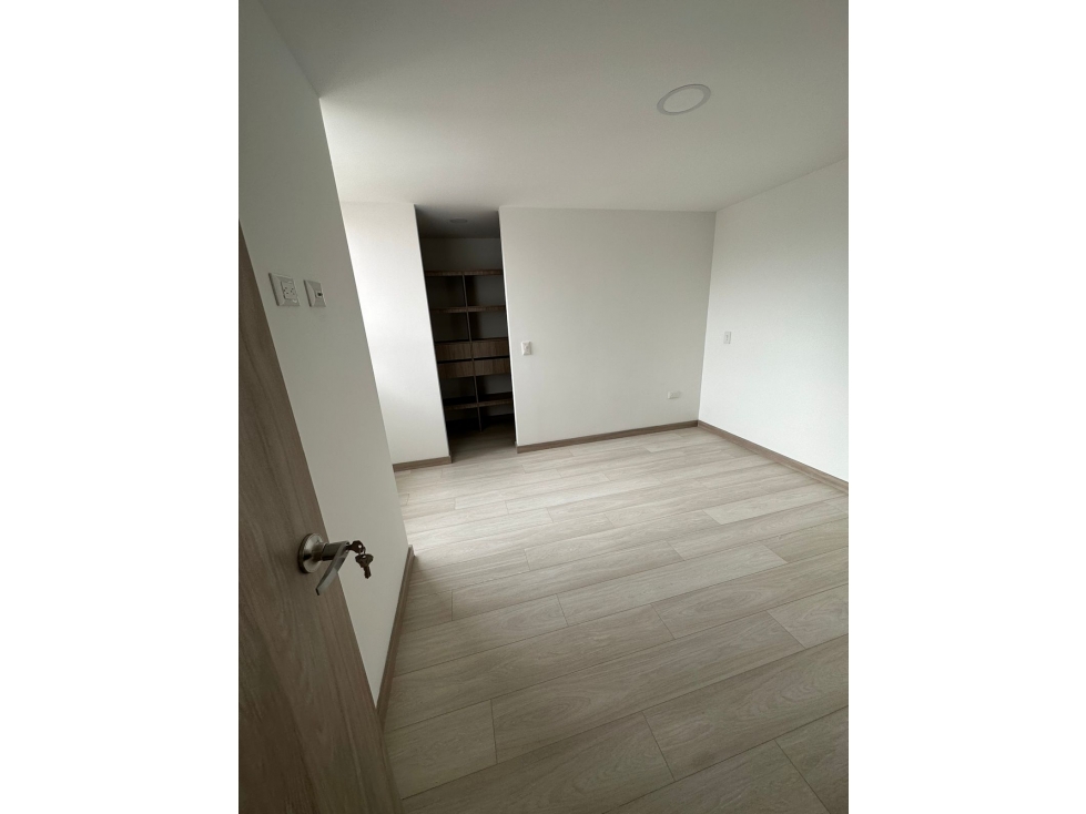 Apartamento para arriendo en las Lomitas Sabaneta — foto 6