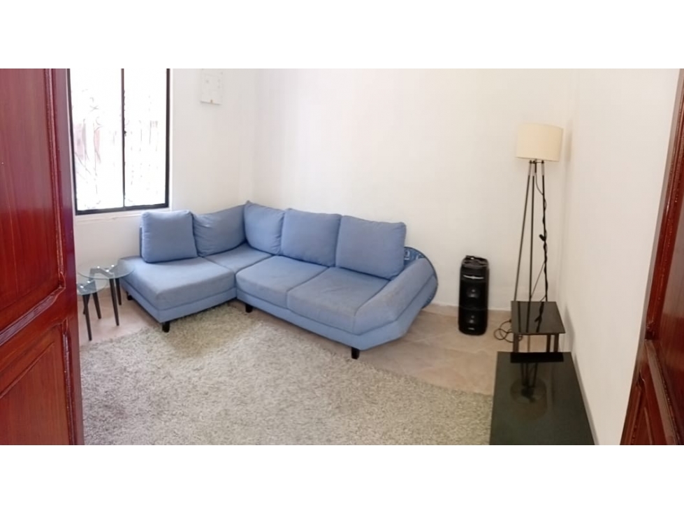 Casa amoblada para arriendo en Santa Monica Medellín — foto 2