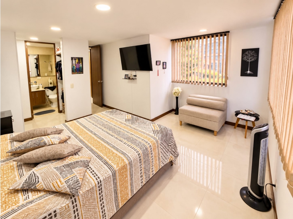 Apartamento en venta Suramérica Itagüí Balcón tipo terraza — foto 5