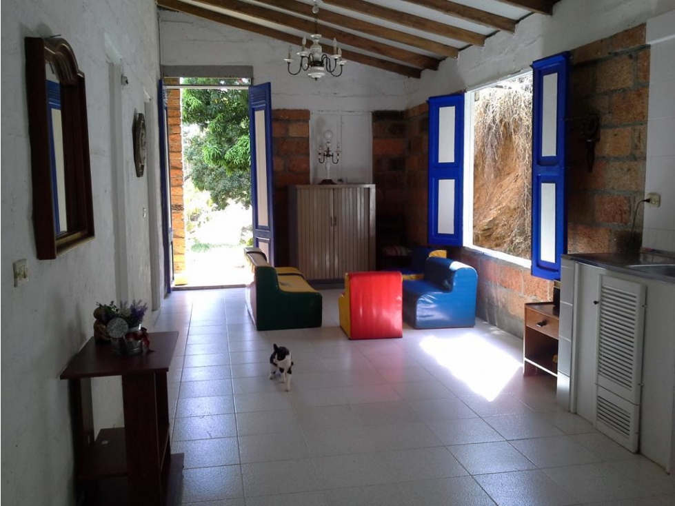 Vencambio Finca con dos casas, vereda de Sopetrán