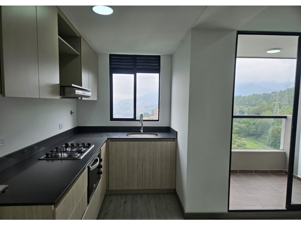 Venta de apartamento en El Poblado Las Palmas para estrenar — foto 4