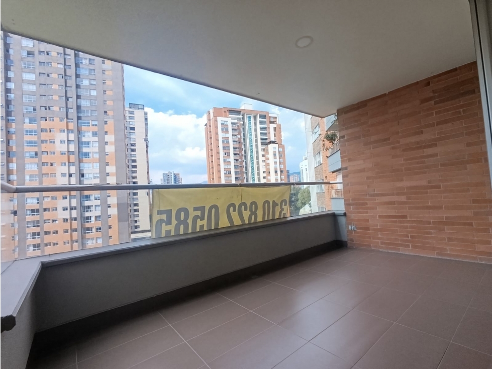 Apartamento en venta en Poblado Milla de Oro Medellin — foto 2