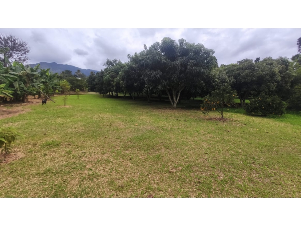 Finca en venta en Villa Roca Copacabana - 4