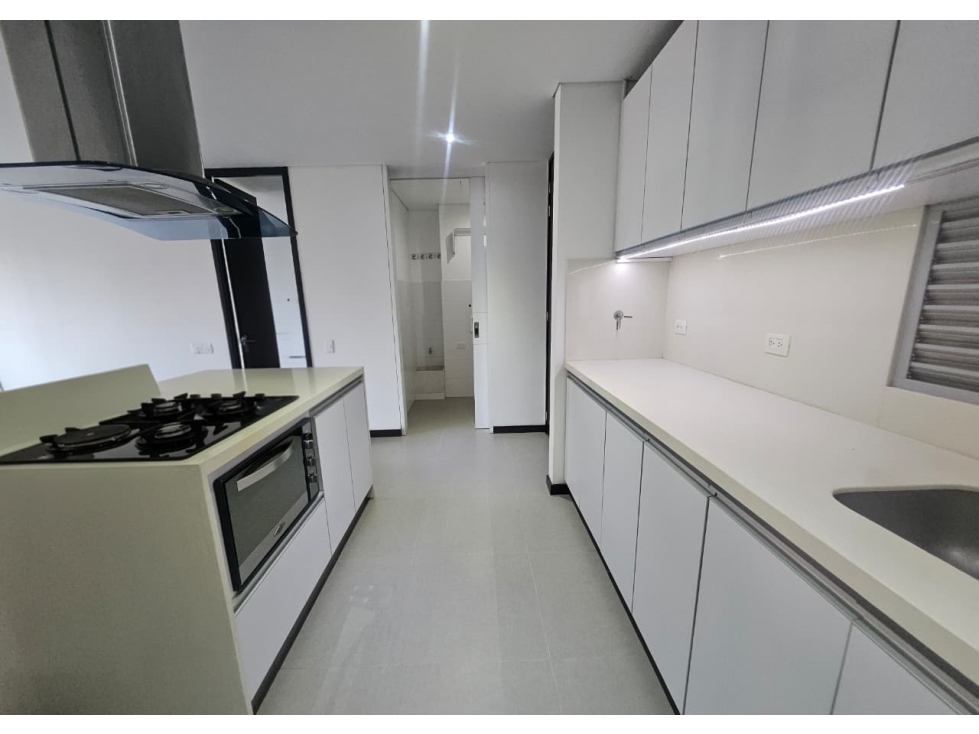 Apartamento para arriendo en Lalinde El Poblado — foto 6
