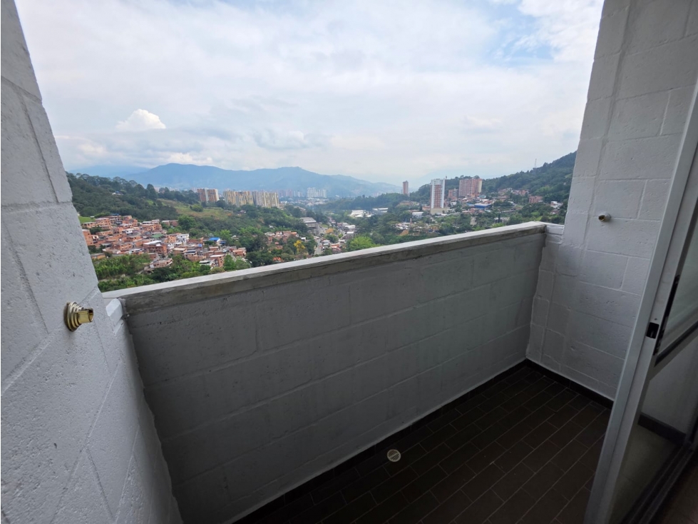 Apartamento en venta La Tablaza La Estrella 3H + parqueadero — foto 4