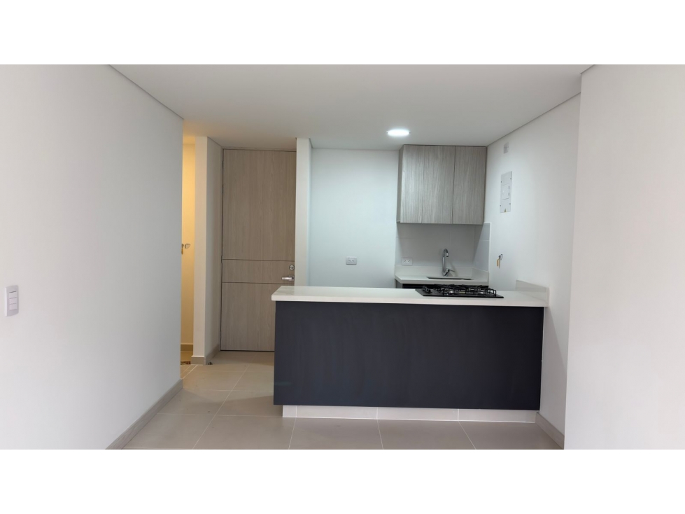 Apartamento para la venta en La Estrella para estrenar — foto 2