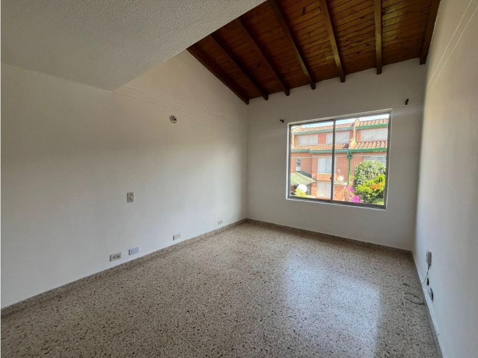 Casa para la venta en La Mota Medellín — foto 3