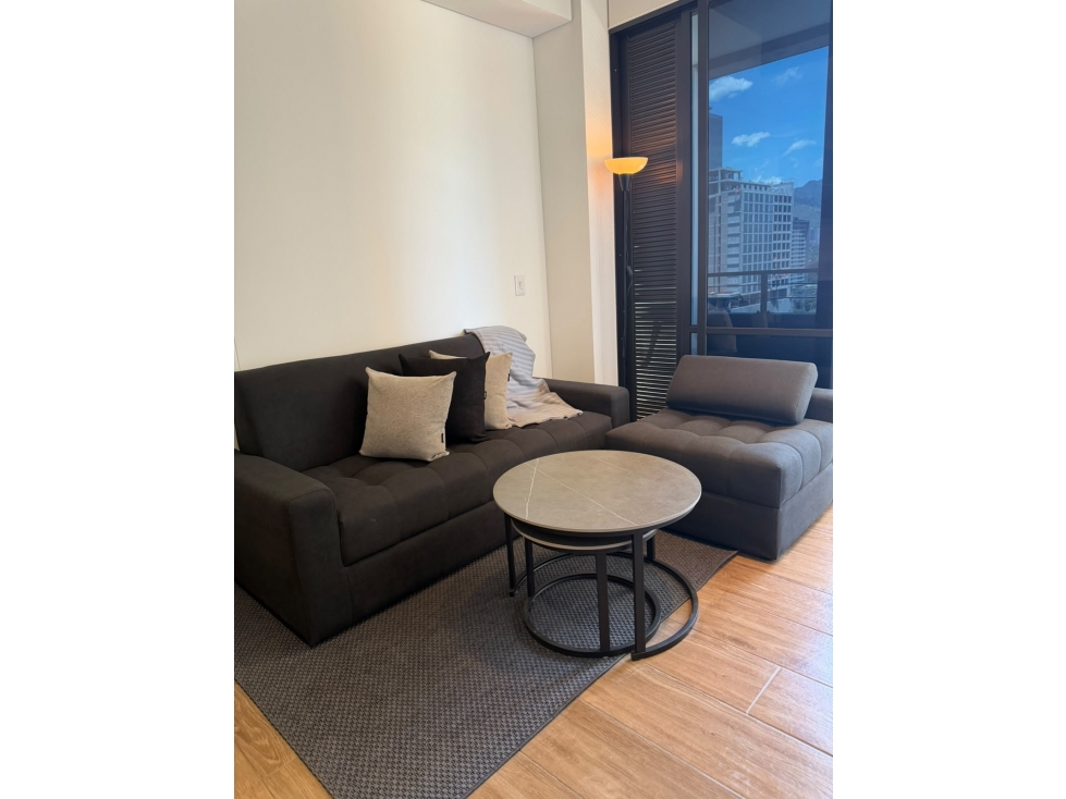 Apartaestudio amoblado para arriendo en Ciudad del Río El Poblado — foto 3