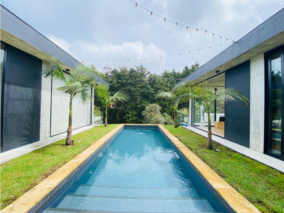 Casa en venta en las Palmas Medellin