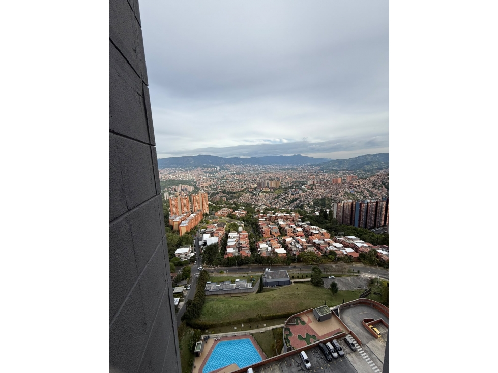 Apartamento en venta en Robledo Pajarito Sector Las Lunas — foto 3